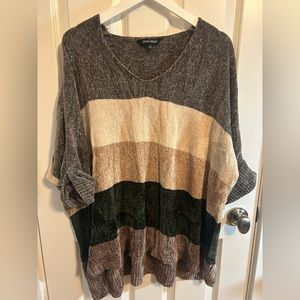 Davi & Dani Sweater Top Size 1X